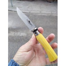 Нож "Old Bear", жълт, размер M, пълноцветна линия с цветна ламинирана дървена дръжка, острие от "неръждаема" стомана и никелирана месингова яка