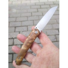 Сгъваем нож Petrified Fish Patte от сатен, стомана 14C28, дръжка от маслинено дърво Сгъваем нож Petrified Fish Patte от сатен, стомана 14C28, дръжка от маслинено дърво